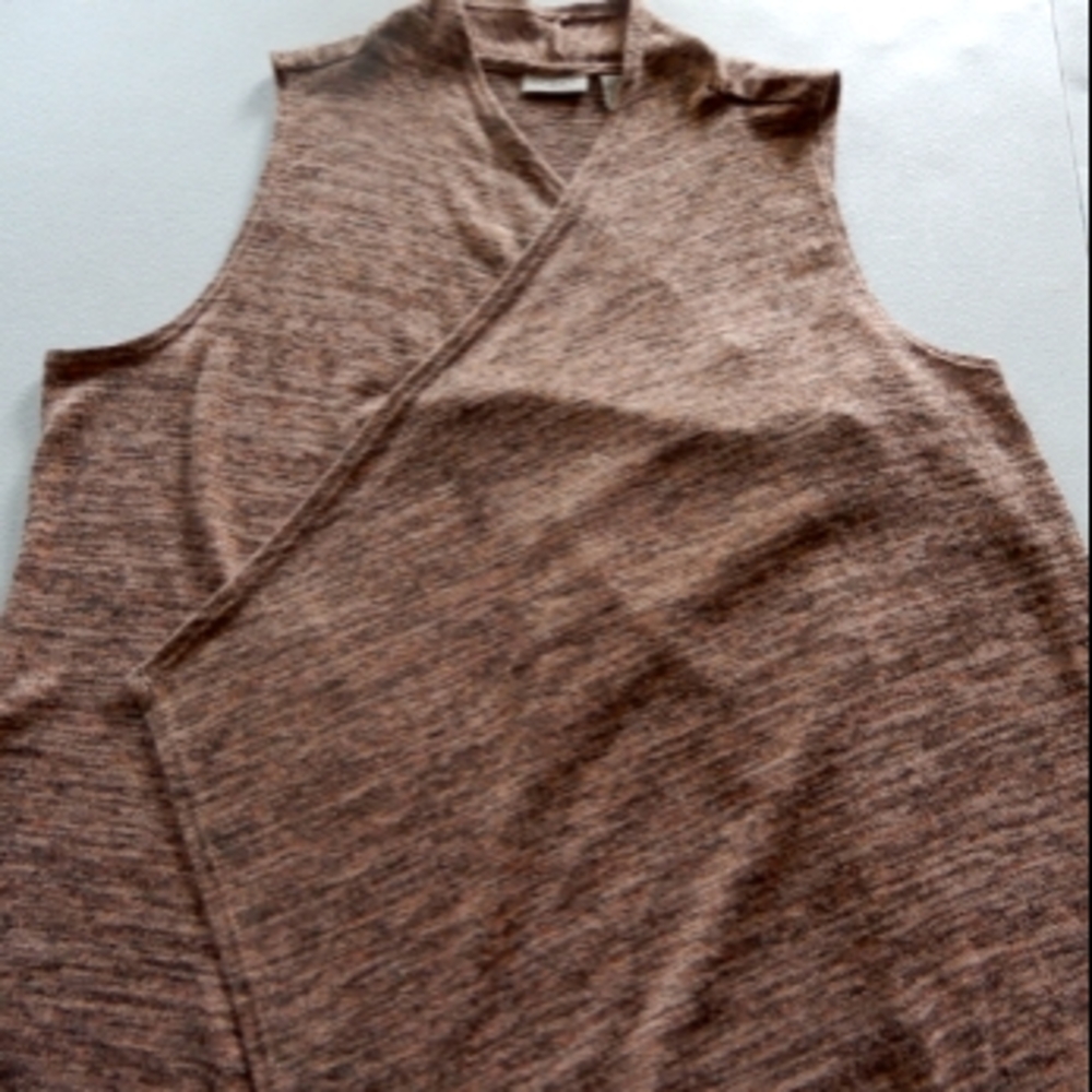 LOGO Vest Size Large